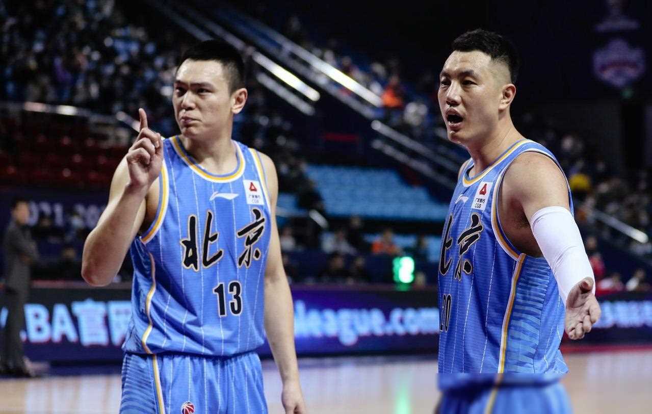 沃尔夫斯堡球员奋力拼搏，最终夺得关键胜利的简单介绍
